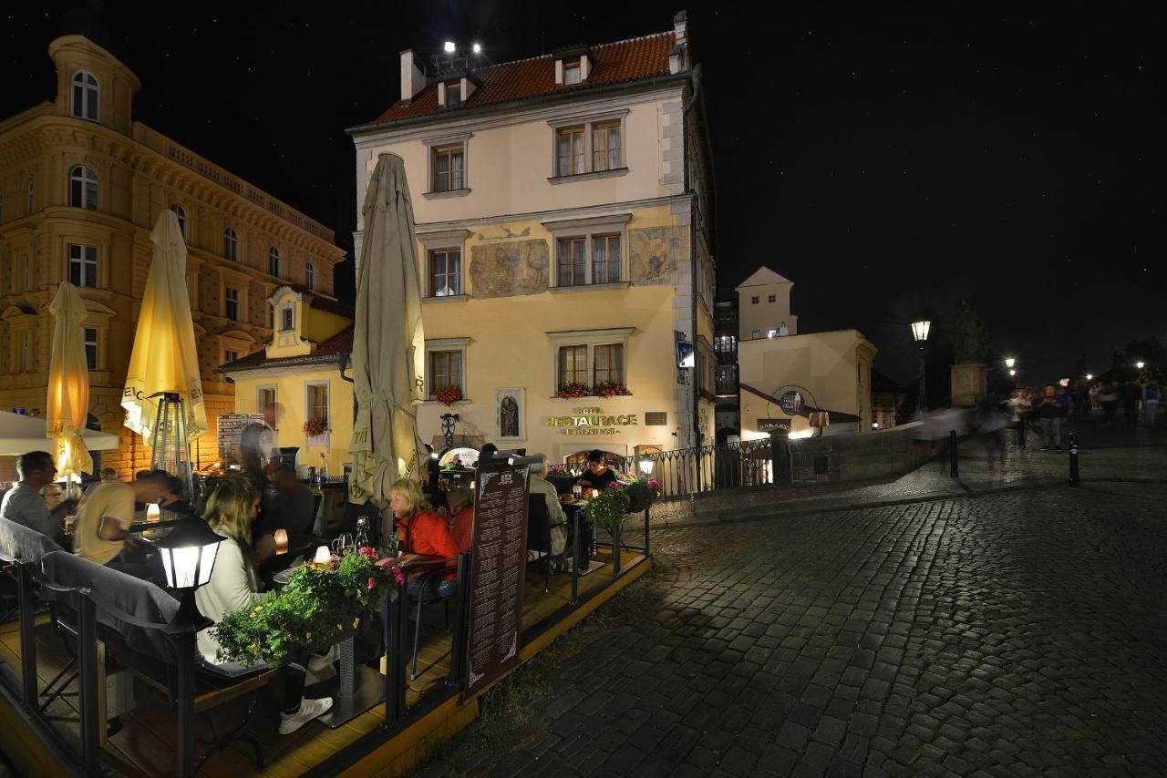 Hotel U 3 Pstrosu Prag Dış mekan fotoğraf